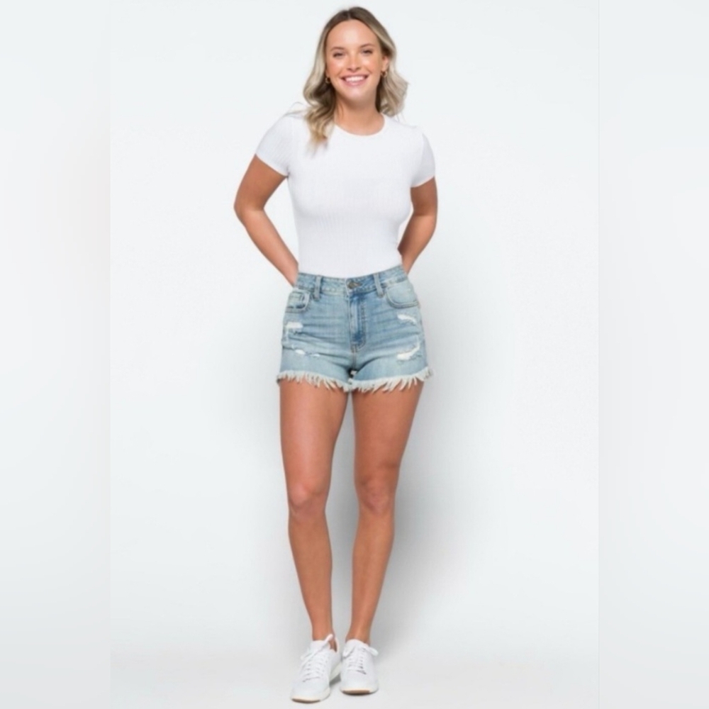 Studio Blue Women's Faded Denim Jean Shorts size-30